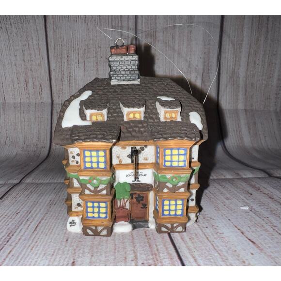 Dept 56 - 1995 Xmas Ornament - Dickens - Sir John Falstaff Inn - Picture 1 of 14